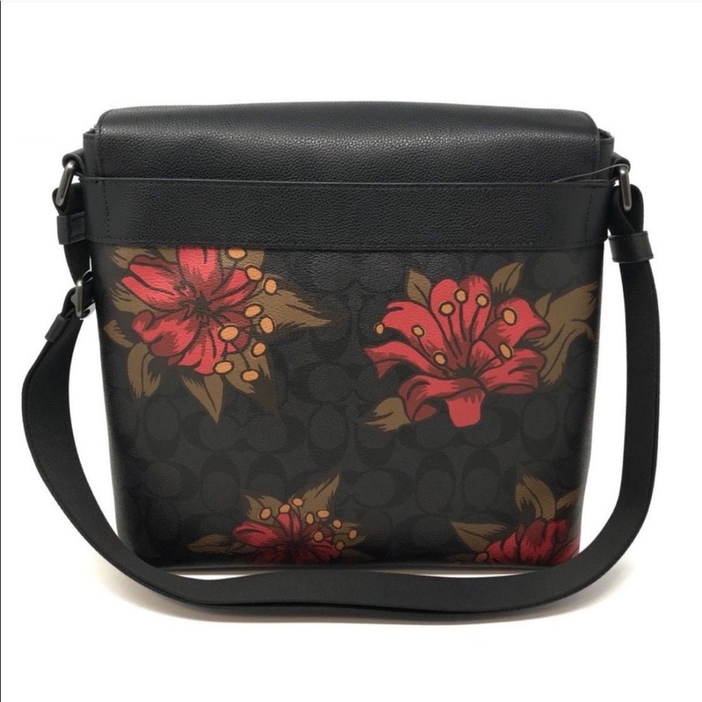 Coach messenger bag